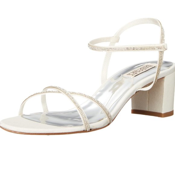 Badgley Mischka Women's Ultima Heeled Sandals Soft White Size 7 Bridal Wedding - Picture 1 of 9
